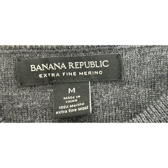Banana Republic Mens M Gray & Black Striped 100% Merino Wool Crewneck Sweater - Picture 4 of 7